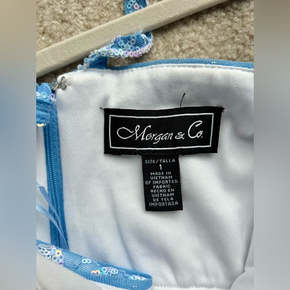 Morgan & Co. Blue Long Sequin Side Slit Lace dress size 1 - Picture 6 of 11